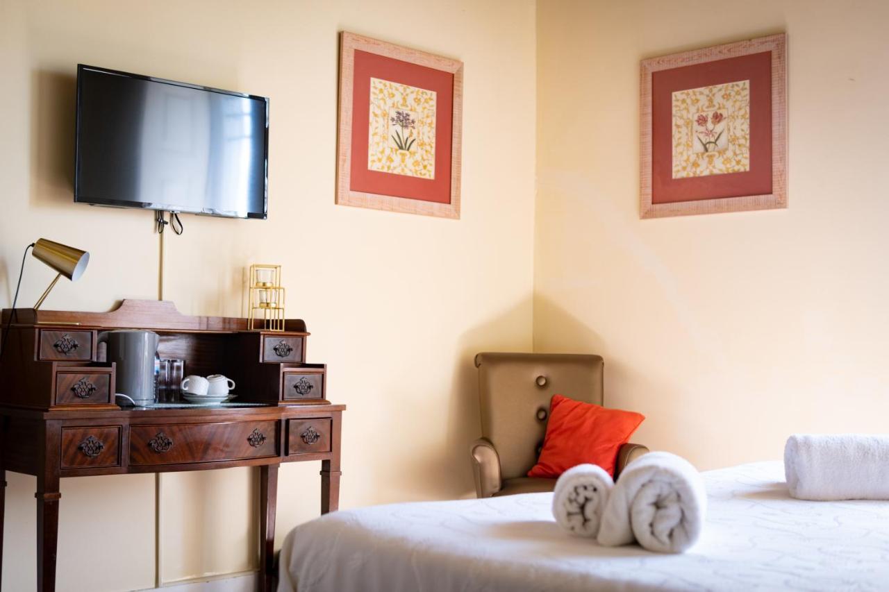 Hotel Rural Quinta Do Juncal Serra d'El-Rei Екстериор снимка